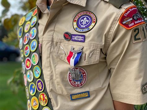 Everyday Hero Wisconsin Teen Completes All 137 Merit Badges
