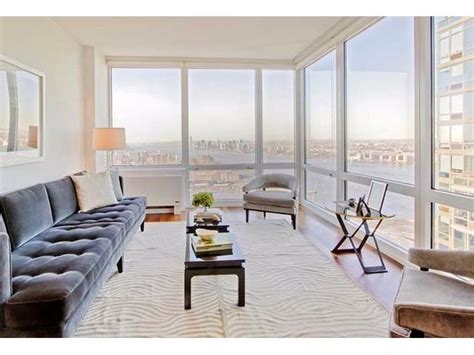 Manhattan Ultra Luxury Studio Apartment Available For Rent Luxury