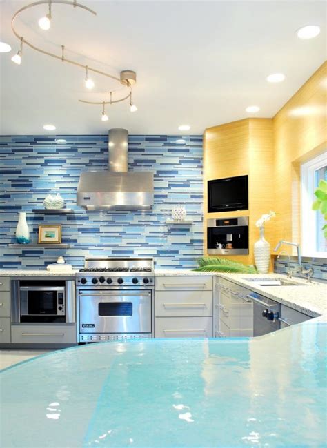 Opposite colors, like purple and yellow, are complementary colors and can be considered clashing. Decorating:Modern Kitchen Backsplash Tile Ideas For Modern ...