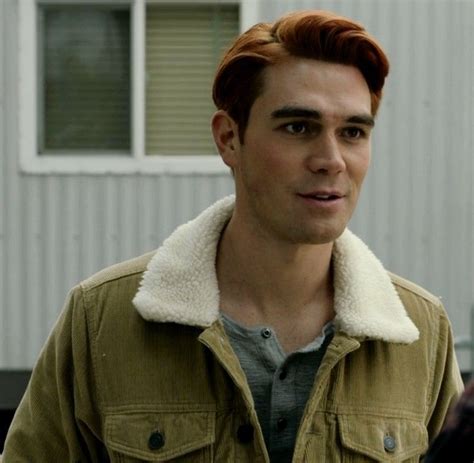 Pin By Laura Lunanera On Archi Riverdale Riverdale Archie Andrews