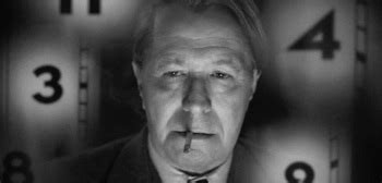 1930s hollywood is reevaluated through the eyes of scathing social critic and alcoholic screenwriter herman j. Magnificent Full Trailer for David Fincher's 'Mank' About ...