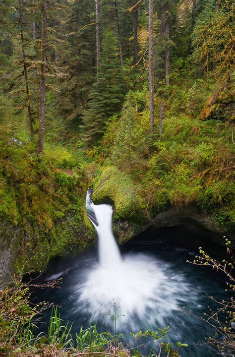 Punch Bowl Falls Oregon United States World Waterfall Database