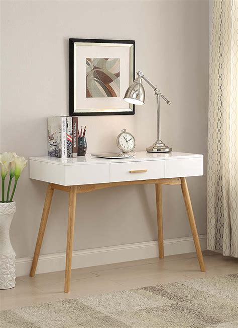 Scandinavian Style Desk Interior Design Ideas