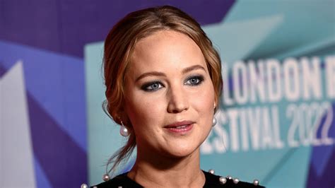 Jennifer Lawrence Has Revealed Which Co Stars She Used To Get Stoned