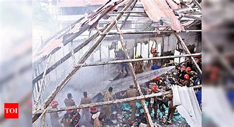 Two Storey Building Gutted At Srm Road Kochi News Times Of India