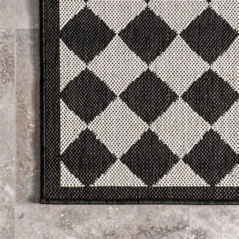 Kristy Classic Checkered Indooroutdoor Rug Black And Off White