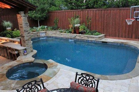 25 Fabulous Small Backyard Designs With Swimming Pool Architecture And Design