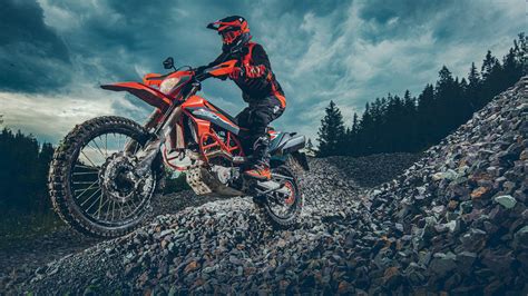 Ktm 690 Enduro R Wallpaper 4k Adventure Motorcycles