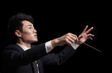 How To Become A Conductor Description And Salary