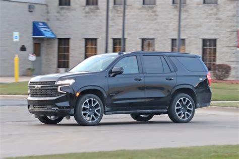 2021 Chevrolet Tahoe Rst On The Street Live Photo Gallery Gm Authority
