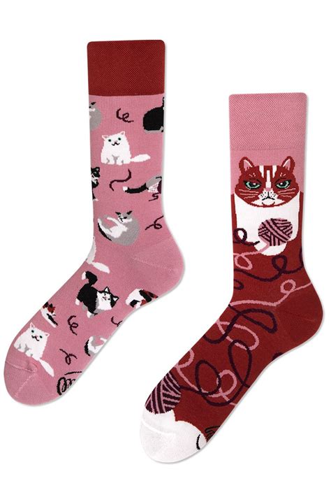Many Mornings Playful Cat Regular Socks 1 Pair Lumingerie Bras And Underwear For Big Busts