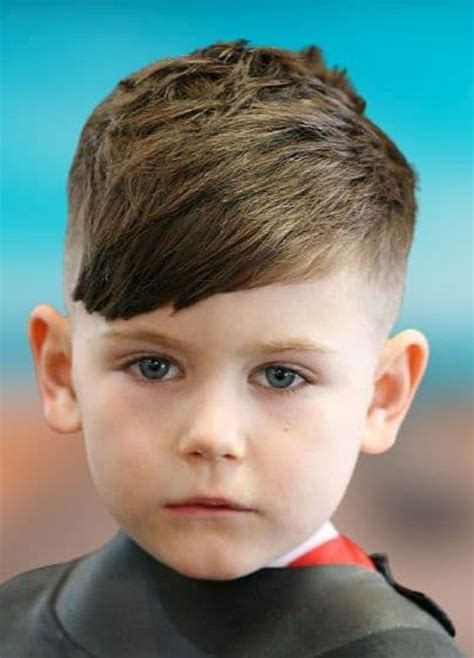 Whether it is the snipping of a few strands during his first haircut or a heavily designed style for his first day of school, your child's haircut will always be remembered. Easy and fast hairstyles and haircut styles for boys in ...