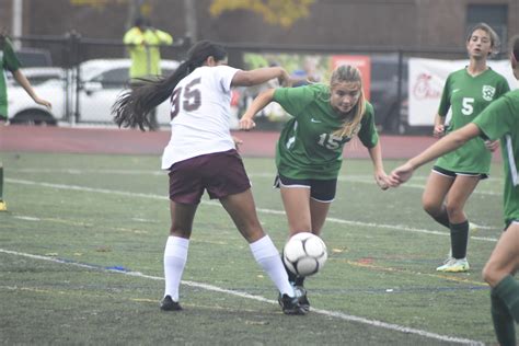 Westhampton Beach Girls Soccer Ends 11 Year Playoff Drought 27 East