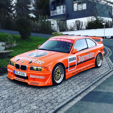 The engine used is a 2,990 cc (182 cu in) s50 , which produces 210 kw (282 hp). Bilstein-France | BMW E36 M3 Jägermeister : le choucou du ...