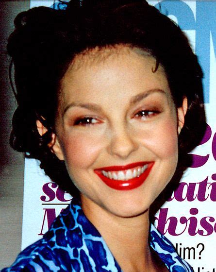 ashley judd s face through the years ashley judd celebrity pictures ashley