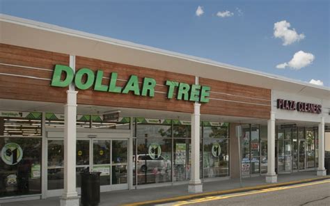 Lmc Inks Four Renewals With Dollar Tree At New Jersey Pennsylvania