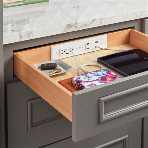 Hafele Docking Drawer Style Blade Duo Charging With 2 Ac Outlets And