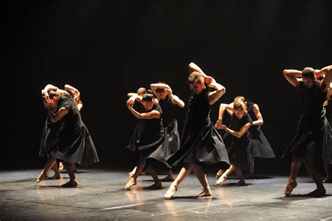 Clases De Danza Contemporánea En San Isidro Don De Fluir Danzas