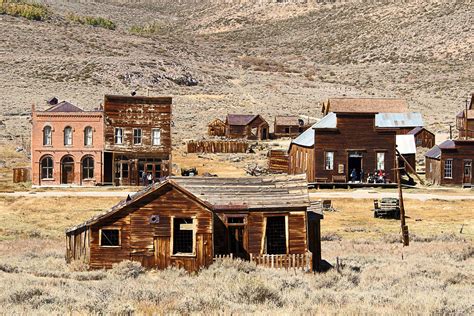 Top 10 Creepiest Ghost Towns In The World Youtube