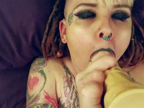 Pov Punk Teen Amputee Squirting Spitroast And Cumshot