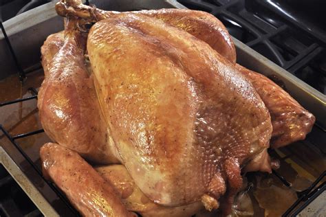 How To Baste A Turkey Expectations Run High When You Take On The Task Of Roasting The Turkey
