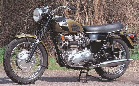 Triumph Trident T150 750 1971 Technical Specifications