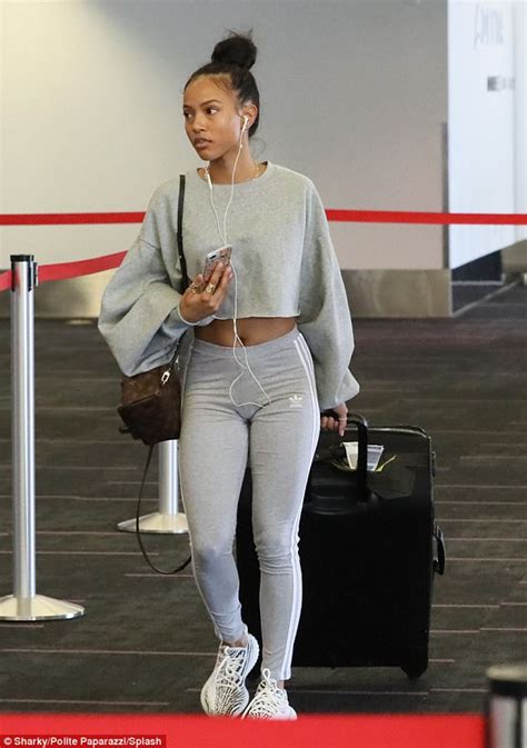 Karrueche Tran Flaunts Taut Tummy In Crop Top At Lax Daily Mail Online
