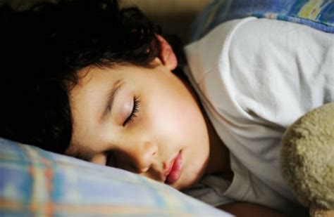 Los Niños Deberían Dormir Solos A Más Tardar A Los Cinco Años Urgentebo