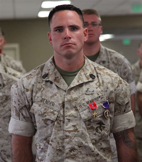 Eod Marines Awarded For Bravery Under Fire 1st Marine Logistics Group