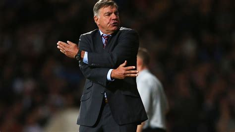 West Ham Have Twenty Strikers On Transfer Shopping List And Are Making String Of Bids Mirror