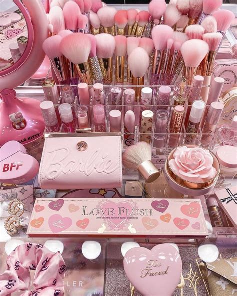 Fancy Makeup Pink Makeup Cute Makeup Pretty Makeup Pink Room Decor Girly Room Girly Pink