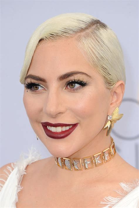 Lady Gagas Hairstyles And Hair Colors Steal Her Style