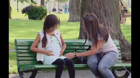 youtube niña embarazada causa revuelo en calles de quebec youtube redes sociales el