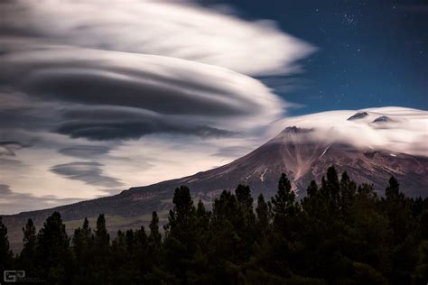Watch Lenticular Clouds Form In The Moonlight Universe Today