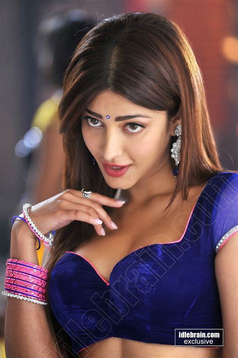 Shruti Hassan Sexy Hot Dance In ‘pimple Dimple Song From Telugu Film