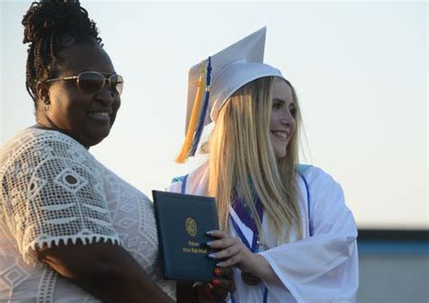 Salem High School Graduation 2022 Photos