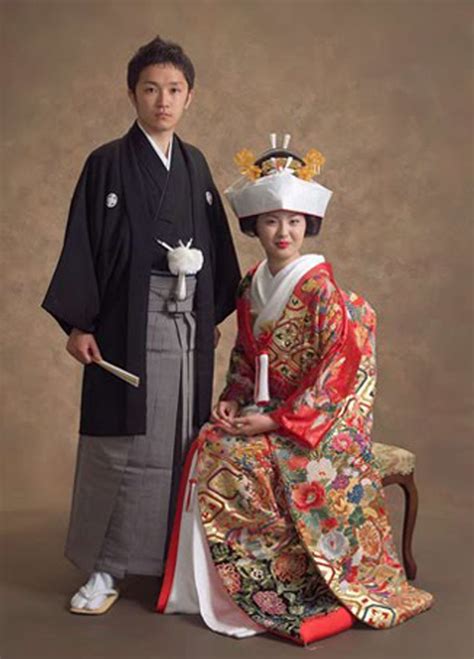 Grandes juegos de exterior i. China - Kimono Nupcial | Ropa tradicional japonesa, Ropa tradicional, Kimonos japoneses hombre