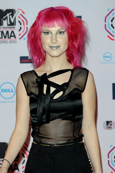 My Hair Is Emo Hayley Williams Pink Hair