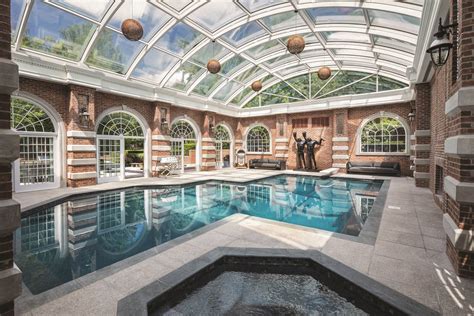 The 5 Best Indoor Swimming Pools In Paris Discover Walks Blog