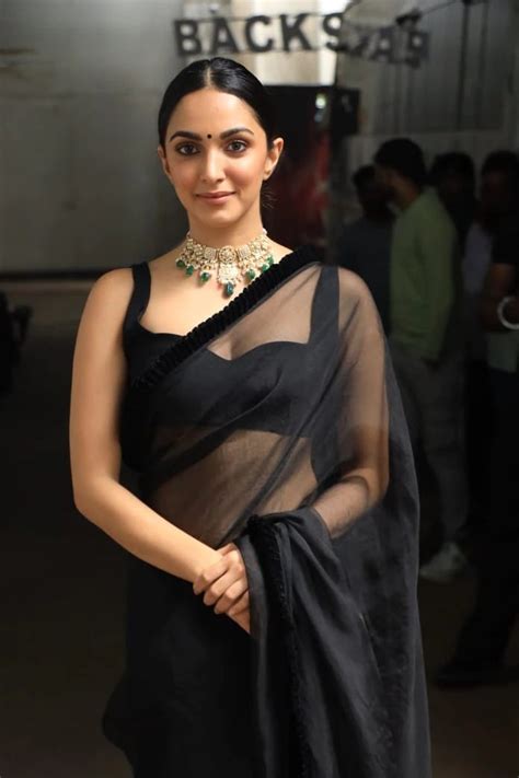 Kiara Advani Looked Oh So Gorgeous In A Simple Black Saree As She Stepped Out For Jugjugg Jeeyo