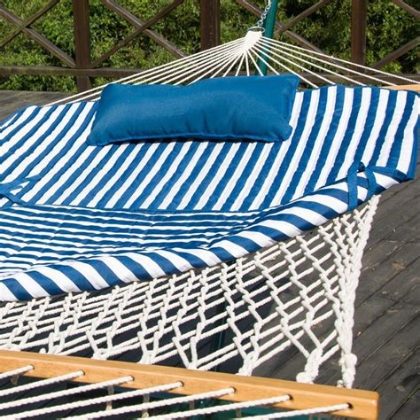 When the first rays of sun appear in the spring, there's little excuse not to spend some of your free time outside. Best Rope Hammocks For Sale - Beachfront Decor | Hammocks ...