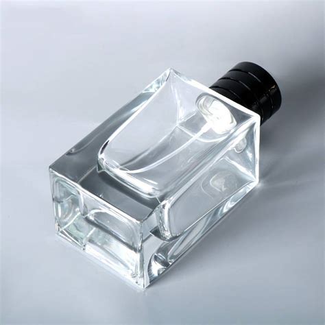 China Transparent Luxury Square Perfume Glass Bottle For Men Design