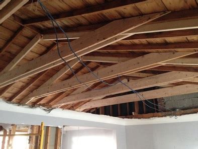 The ceiling beam, or ceiling joist, has two prime functions. Vaulted Ceilings (Part 1) - Our Nest Egg