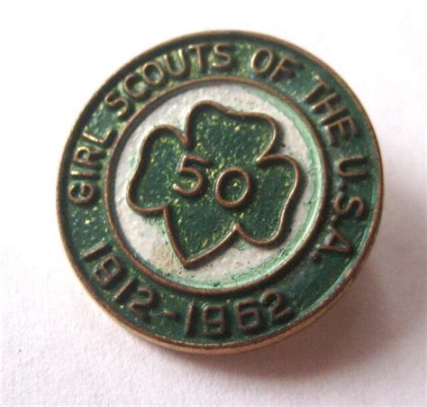 Vintage Girl Scout 1962 50th Anniversary Pin Year Official Nice Leader