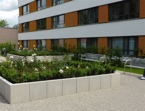Die klinik für psychiatrie und psychotherapie in freilassing stellt die vollversorgung des landkreises berchtesgadener land mit über 100.000. Inn - Salzach - Klinikum, Forensik | Georg Thalmeier ...