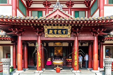 Buddha Tooth Relic Temple And Museum In Singapore
