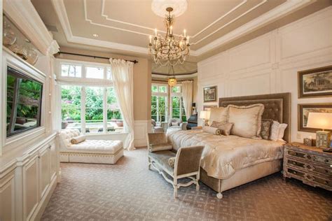 50 Elegant Bedroom Decor Ideas For A Luxurious Feel
