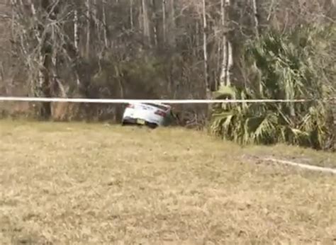 Naked Florida Man Steals Police Cruiser Crashes It Crime Online
