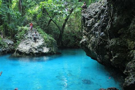 Foto 5 Wisata Di Banggai Kepulauan Yang Populer Ada Danau Sebening Kaca