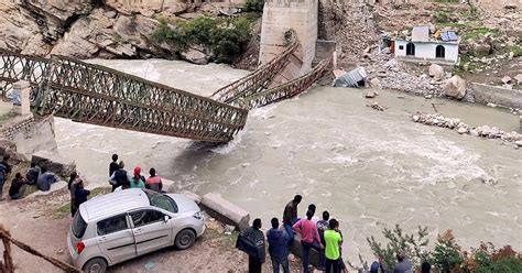 Himachal Pradesh Nine Tourists Dead After Massive Landslide In Kinnaur District